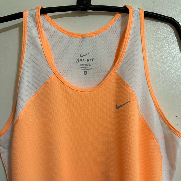 Nike Orange Racerback Tank Top Moisture-Wicking - Picture 5 of 14
